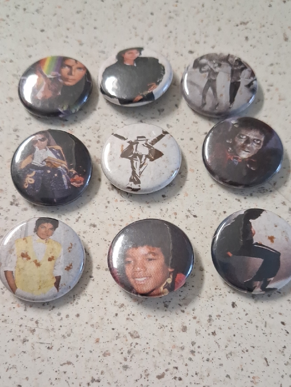 Michael Jackson Collectible Button Pin Set — Black & White Images 9 1"